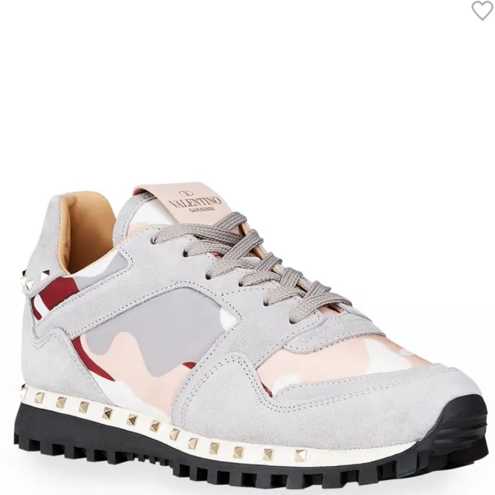 [AUTHENTIC] Valentino Garavani Camouflage Rockstud Sneakers